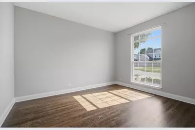 5280 Burnham Street, Lisle, IL 60532 - Photo 5