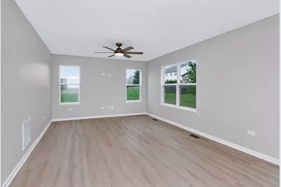 1816 Oxford Way, Joliet, IL 60431 - Photo 5