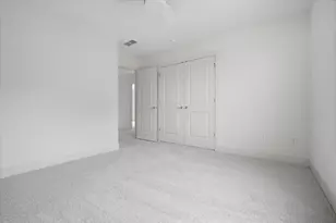 5210 Castlebar Dr, Bloomington, IL 61705 - Photo 23