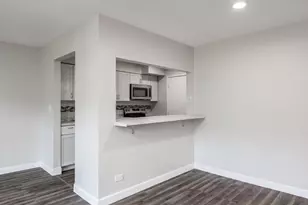 8712 Skokie Blvd, Skokie, IL 60077 - Photo 11