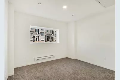 2052 Yellowstone Boulevard, Mundelein, IL 60060 - Photo 19