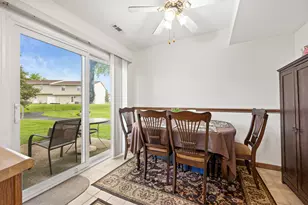 437 Wright Ct, Bolingbrook, IL 60440 - Photo 11