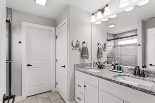 606 Weldon Springs Rd, Monticello, IL 61856 - Photo 29