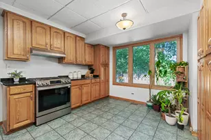 720 S Butterfield Rd, Libertyville, IL 60048 - Photo 13