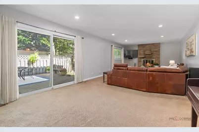 720 S Butterfield Road, Libertyville, IL 60048 - Photo 15