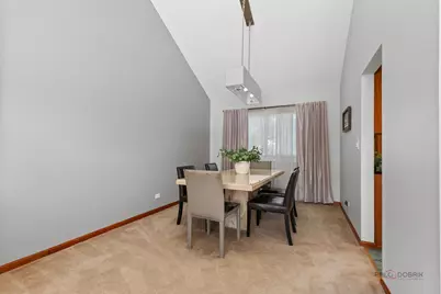 720 S Butterfield Road, Libertyville, IL 60048 - Photo 11