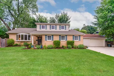 720 S Butterfield Road, Libertyville, IL 60048 - Photo 1