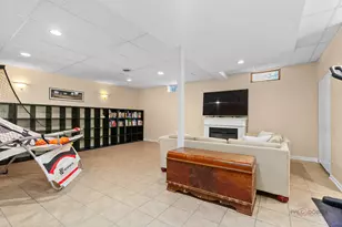 720 S Butterfield Rd, Libertyville, IL 60048 - Photo 27