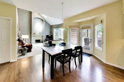 712 De Lasalle Court, Naperville, IL 60565 - Photo 11