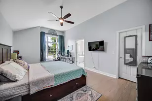 2033 N Evergreen Ave, Arlington Heights, IL 60004 - Photo 19