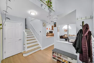 2033 N Evergreen Avenue, Arlington Heights, IL 60004 - Photo 7