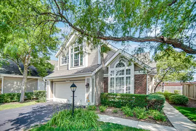 2033 N Evergreen Avenue, Arlington Heights, IL 60004 - Photo 3