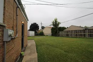 4411 W 81st Pl, Chicago, IL 60652 - Photo 11