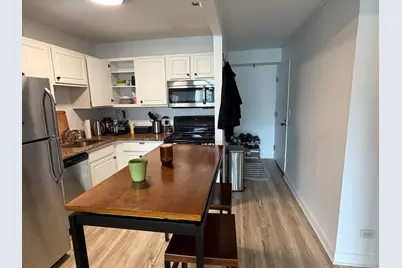10 E Ontario Street #2012, Chicago, IL 60611 - Photo 5