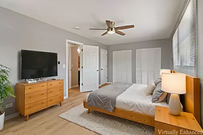 2208 Kensington Drive, Schaumburg, IL 60194 - Photo 23