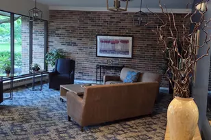 301 Lake Hinsdale Dr, Willowbrook, IL 60527 - Photo 13