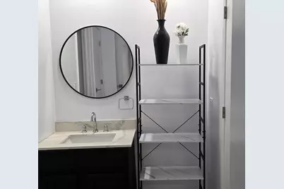 301 Lake Hinsdale Drive #108, Willowbrook, IL 60527 - Photo 9