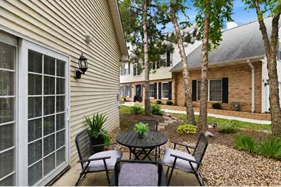 1537 Laurel Oaks Drive #1537, Streamwood, IL 60107 - Photo 37