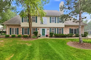 1537 Laurel Oaks Dr, Streamwood, IL 60107 - Photo 1