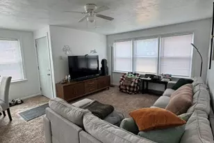 804 N Division St, Pontiac, IL 61764 - Photo 3