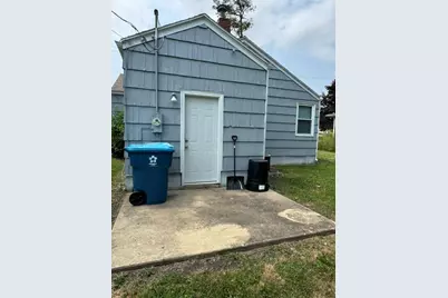 804 N Division Street, Pontiac, IL 61764 - Photo 13