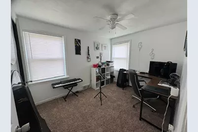 804 N Division Street, Pontiac, IL 61764 - Photo 9