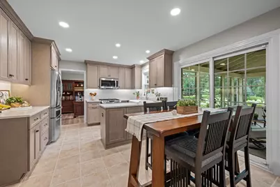 1483 Allen Lane, Saint Charles, IL 60174 - Photo 9