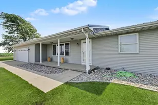2499 County Road 2600, Plainfield, IL 61862 - Photo 5