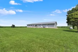 2499 County Road 2600, Plainfield, IL 61862 - Photo 41