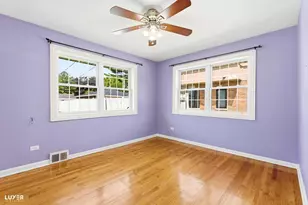 2 Washington St, Glenview, IL 60025 - Photo 17