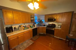 2068 S 05th St, Springfield, IL 62702 - Photo 3