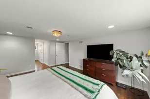 383 Elm St, Glen Ellyn, IL 60137 - Photo 13