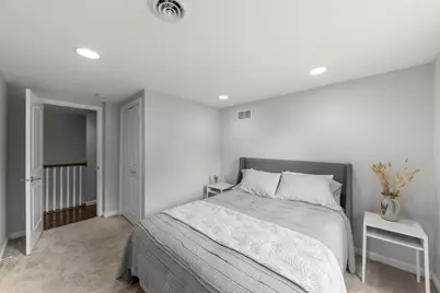 383 Elm Street, Glen Ellyn, IL 60137 - Photo 17