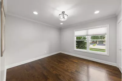 383 Elm Street, Glen Ellyn, IL 60137 - Photo 9