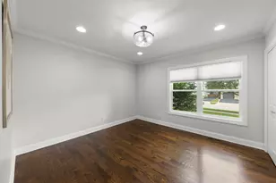 383 Elm St, Glen Ellyn, IL 60137 - Photo 9