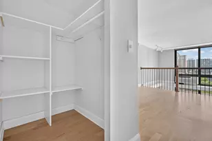 1221 N Dearborn St, Chicago, IL 60610 - Photo 9