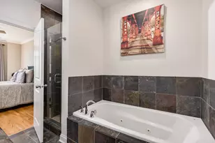 1302 W Fillmore St, Chicago, IL 60607 - Photo 15