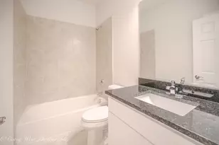 330 N Aspen Dr, Cortland, IL 60112 - Photo 9