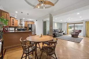 4200 N Keystone Ave, Chicago, IL 60641 - Photo 9