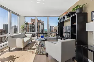 1300 N Astor St, Chicago, IL 60610 - Photo 3