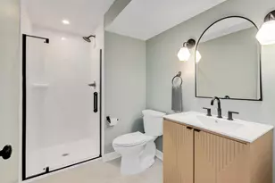 28W600 Indian Knoll Rd, West Chicago, IL 60185 - Photo 31