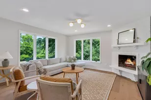 28W600 Indian Knoll Rd, West Chicago, IL 60185 - Photo 13
