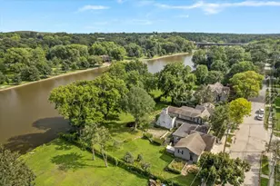 133 S River Ln, Geneva, IL 60134 - Photo 45