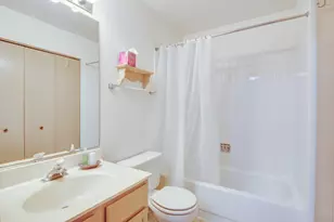 1216 Arapaho Ct, Naperville, IL 60540 - Photo 17
