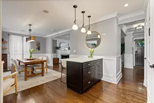 3234 N Newcastle Ave, Chicago, IL 60634 - Photo 9