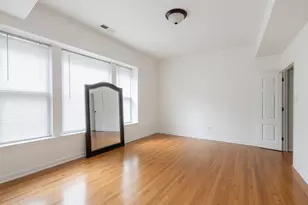 3348 W Wilson Ave, Chicago, IL 60625 - Photo 7