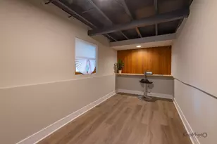 9350 S Manistee Ave, Chicago, IL 60617 - Photo 29