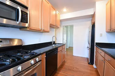 3104 W Argyle Street #1, Chicago, IL 60625 - Photo 3