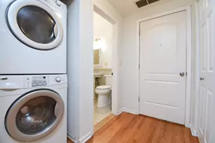 3104 W Argyle St, Chicago, IL 60625 - Photo 23