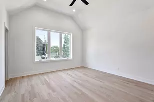 5355 N Melvina Ave, Chicago, IL 60630 - Photo 17